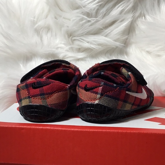 BABY NIKE RED BLACK CHECK PLAID TENNIS SHOES CRIB - Picture 5 of 7